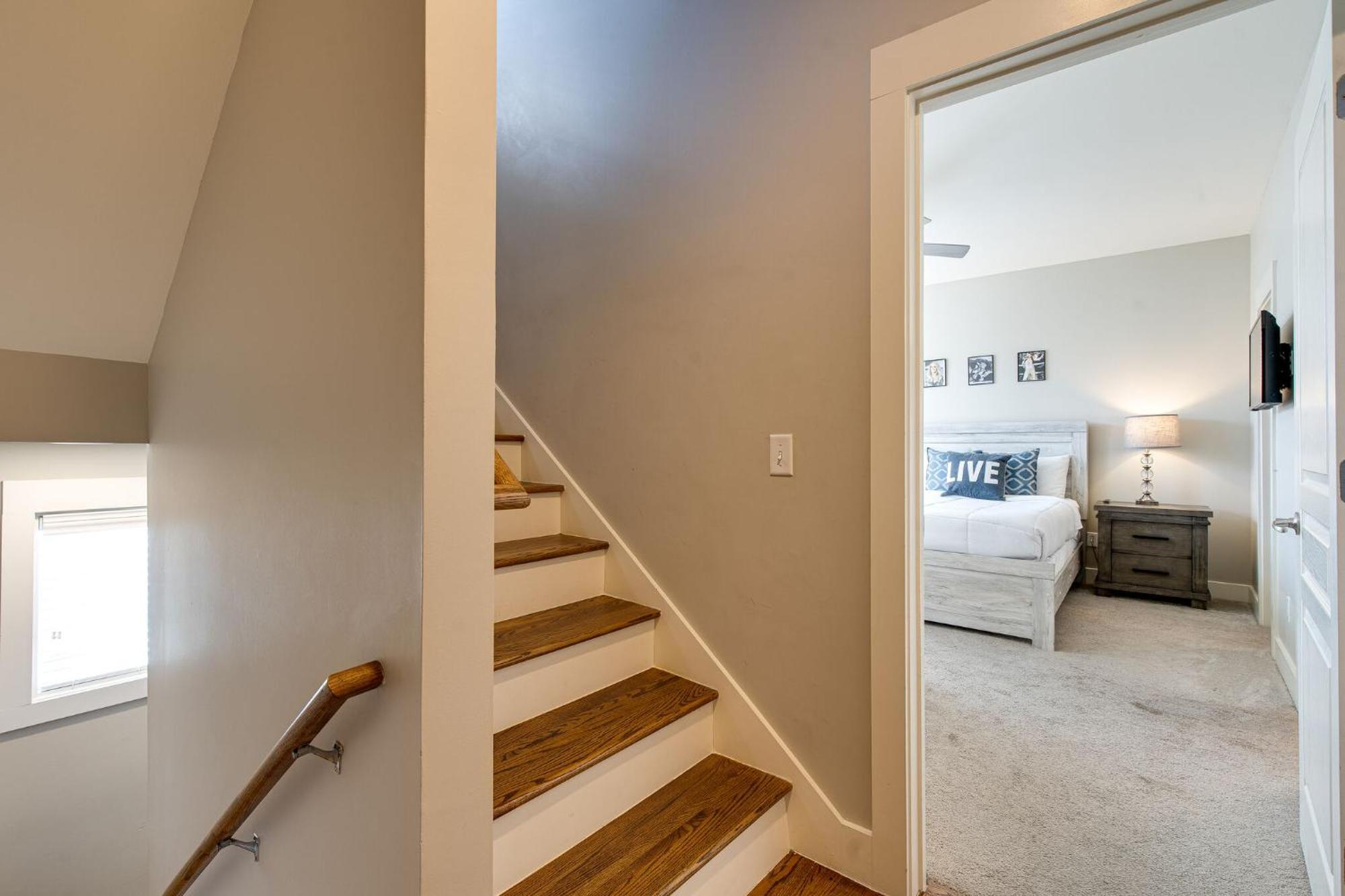 The Celebrity - Minutes To Broadway With A Balcony Apartment Nashville Luaran gambar