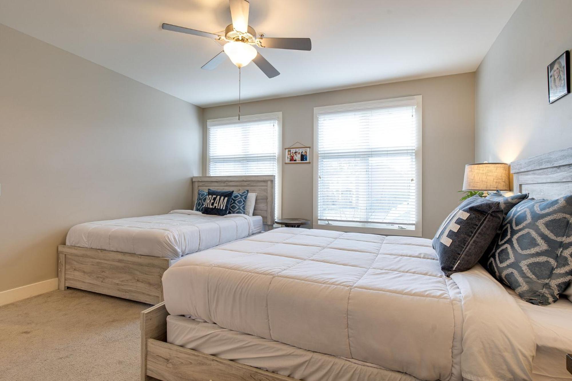 The Celebrity - Minutes To Broadway With A Balcony Apartment Nashville Luaran gambar